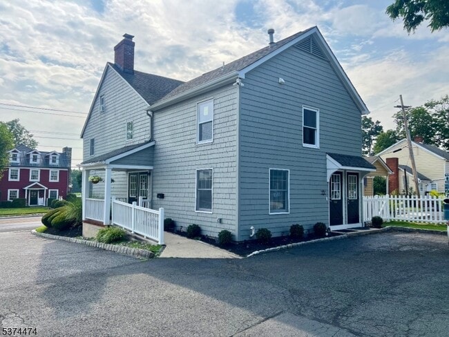 Building Photo - 274 US-202