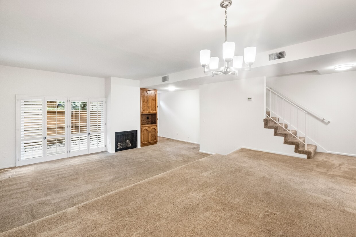 Photo - 11260 Overland Ave (Culver City, CA)