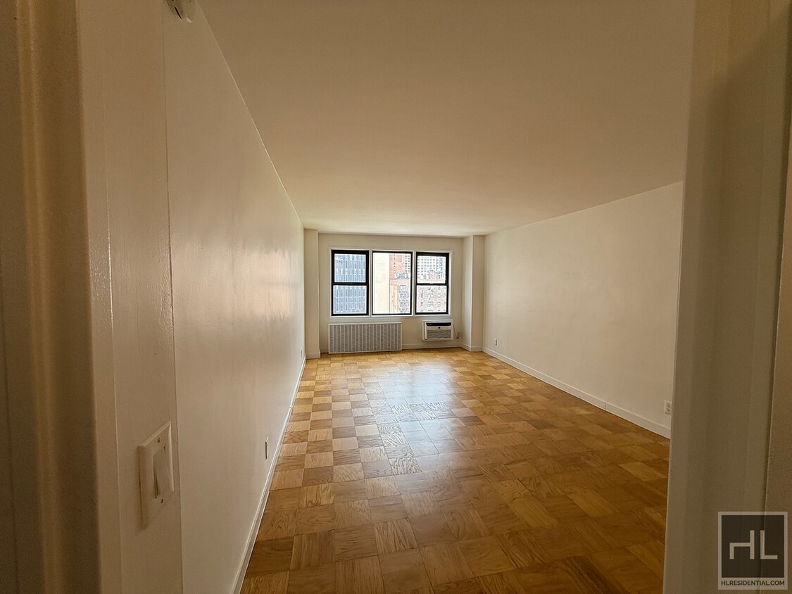 Foto principal - EAST 36 STREET