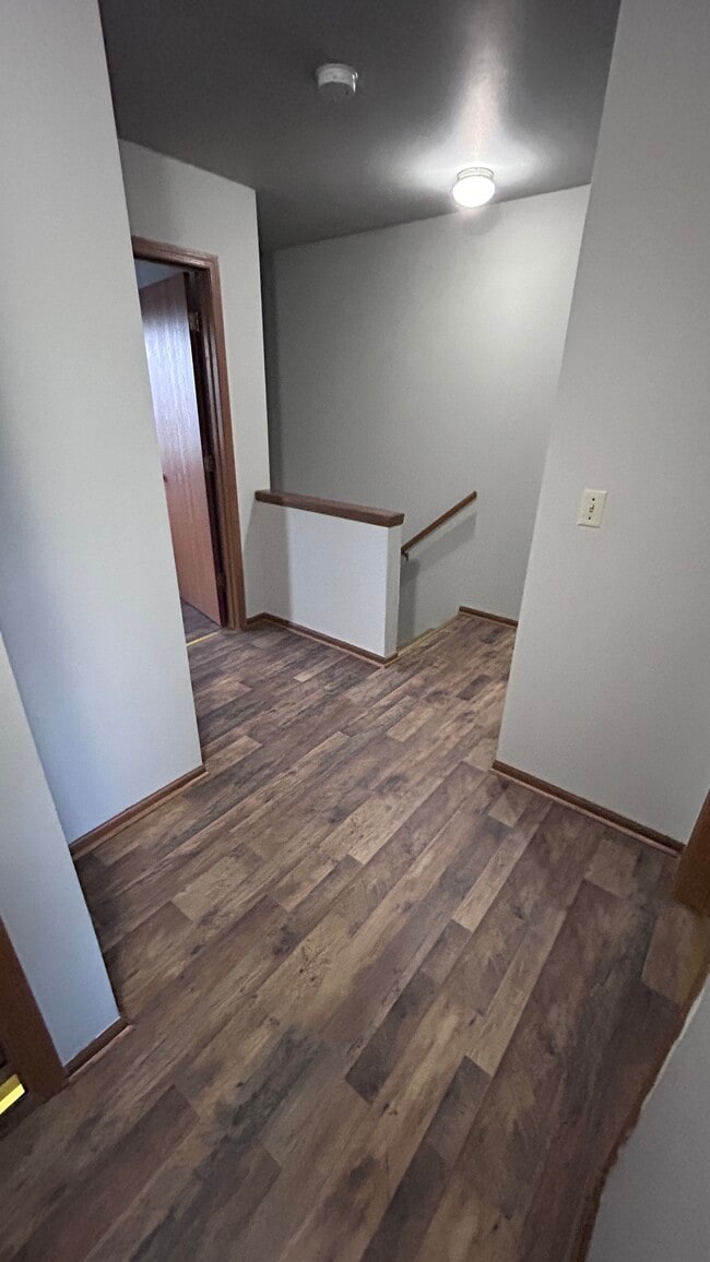 Foto del edificio - 425 E Monroe Ave