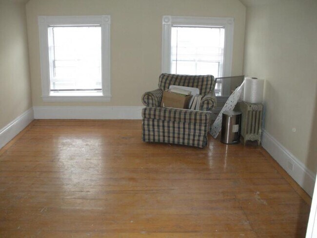 Foto del edificio - 4-Bed Brighton Center JUNE2026