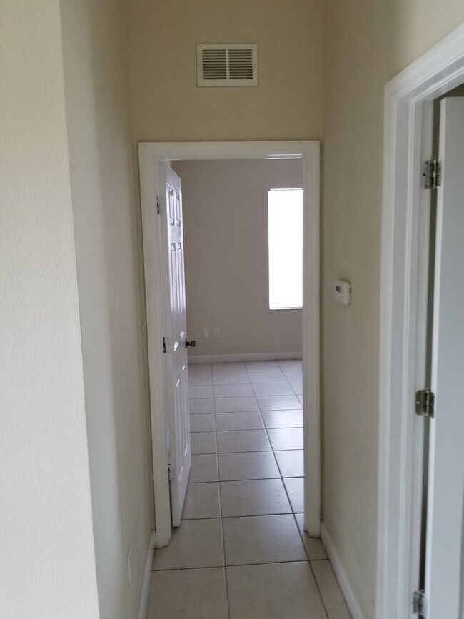 Foto del edificio - 251 SW 4th St