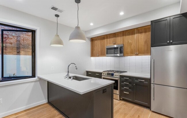 Photo - 2248 Ontario Rd NW Townhome