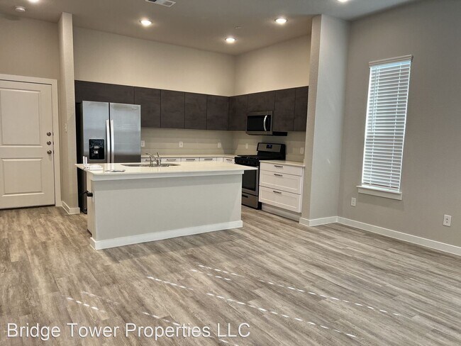 Foto del edificio - 2 br, 2 bath House - 1324 Pebblebrook Drive