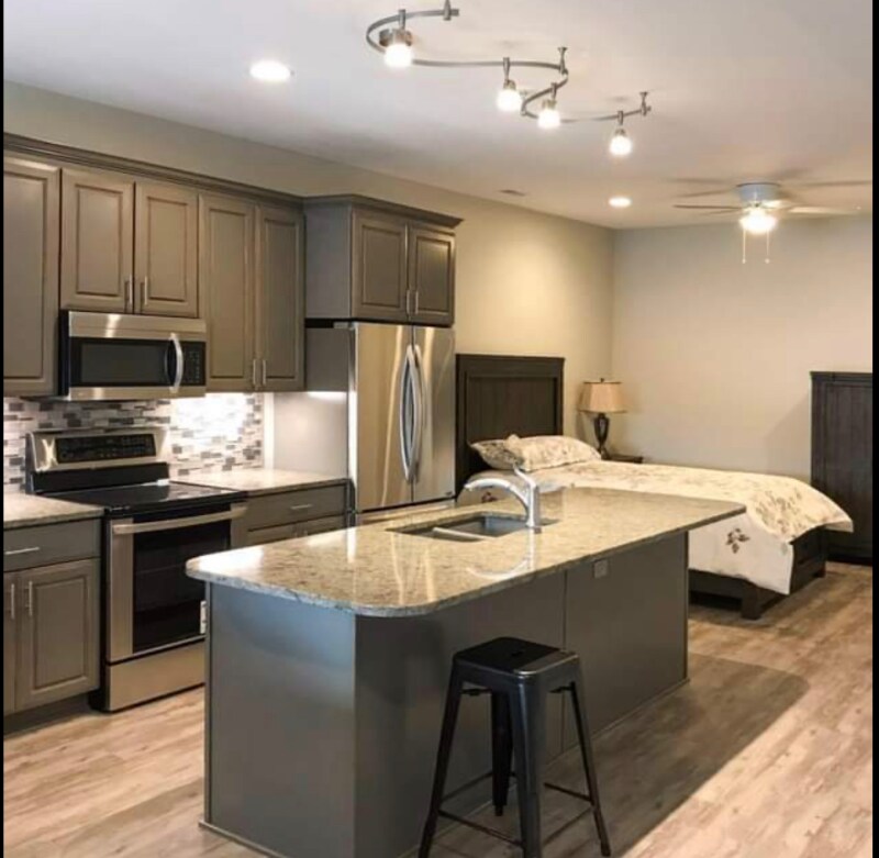 Foto principal - 411 S McEwan St