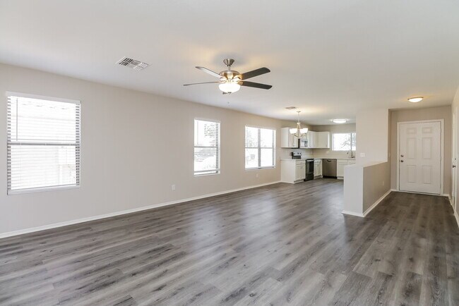 Building Photo - 1307 S San Vincente Ct