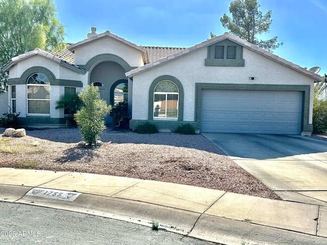 Foto del edificio - 1755 W Aspen Ave