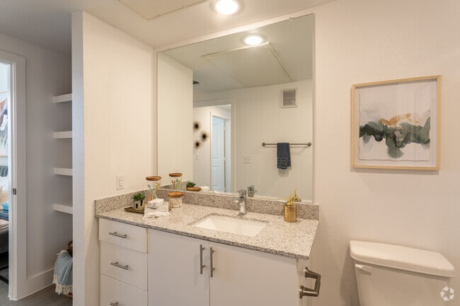 1BR, 1BA - 586SF - Leander Park