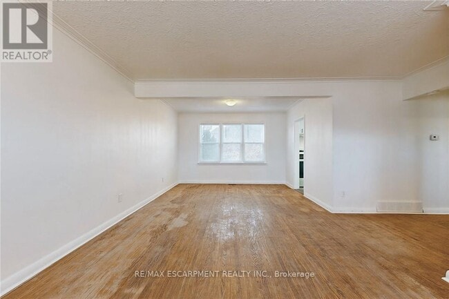 Building Photo - 1337 Rebecca St