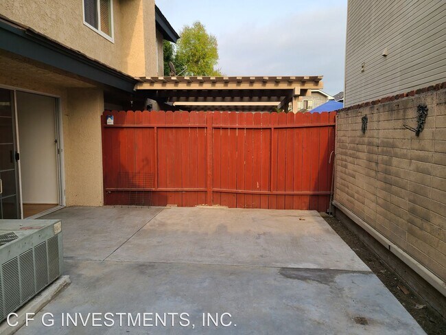 Building Photo - 3 br, 3 bath House - 5526 Matalon Lane