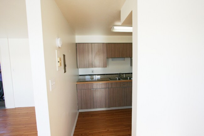 Building Photo - 2035 S Josephine St