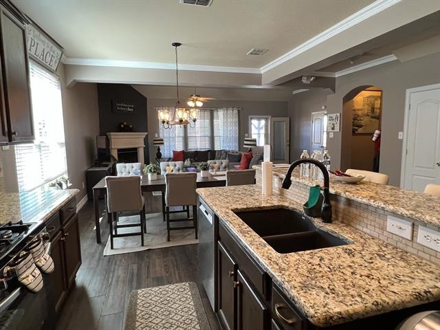 Building Photo - 2833 Cascade Cove Dr