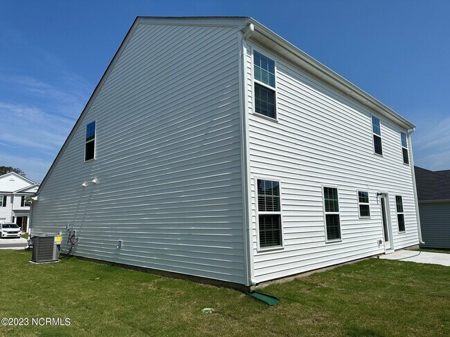 Building Photo - 4647 Slatestone Dr