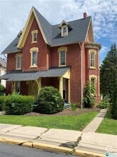 Building Photo - 333 Franklin St
