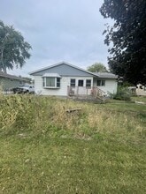 Building Photo - 908 Jerlynn Ave