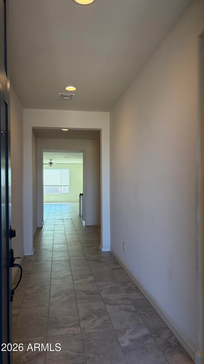 Building Photo - 8529 S 67th Dr