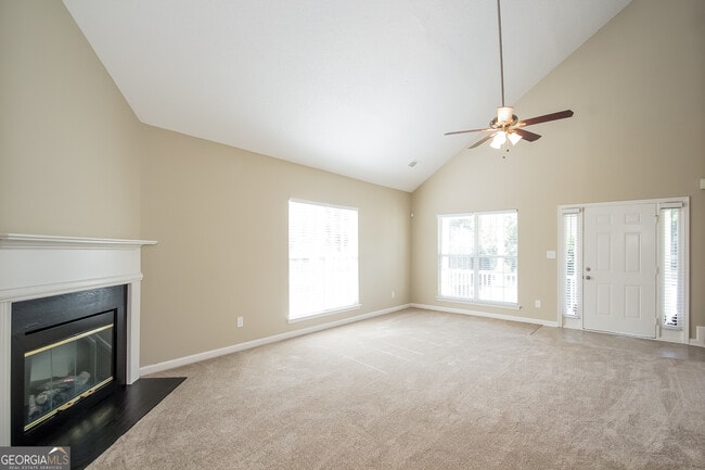 Foto del edificio - 1269 Creekview Cir