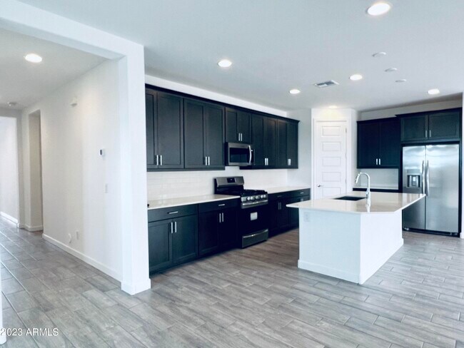 Foto del edificio - 1659 W Paseo Way