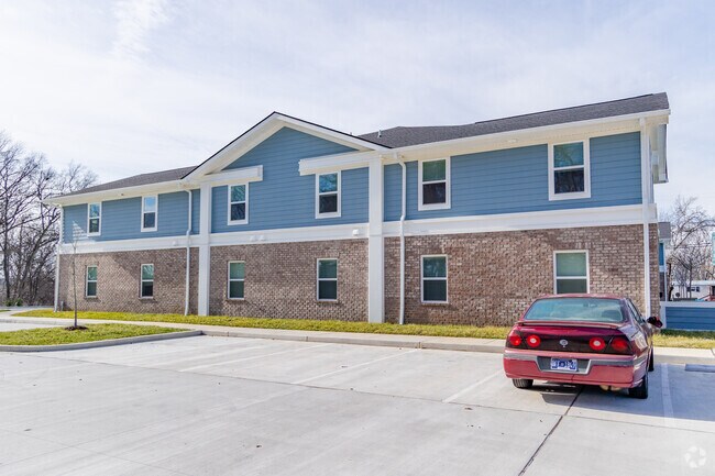 Foto del edificio - Robinson Road Apartments 62+