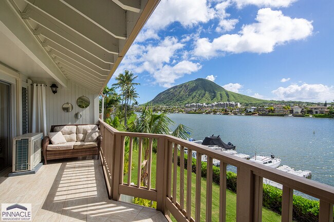 Building Photo - 7007 Hawaii Kai Dr