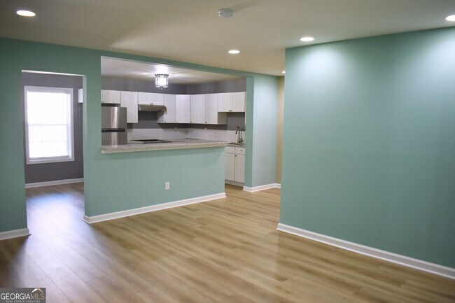 Foto del edificio - 3445 Anneewakee Falls Pkwy