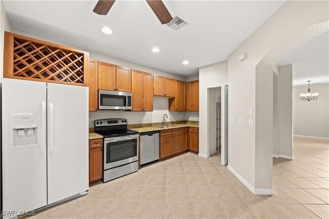 Building Photo - 17579 Cherry Ridge Ln