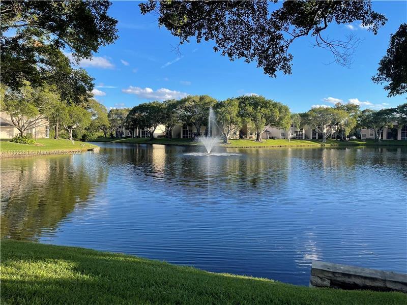 651 Cypress Lake Blvd Unit I19, Pompano Beach, FL 33064 Condo for Rent in Pompano Beach, FL