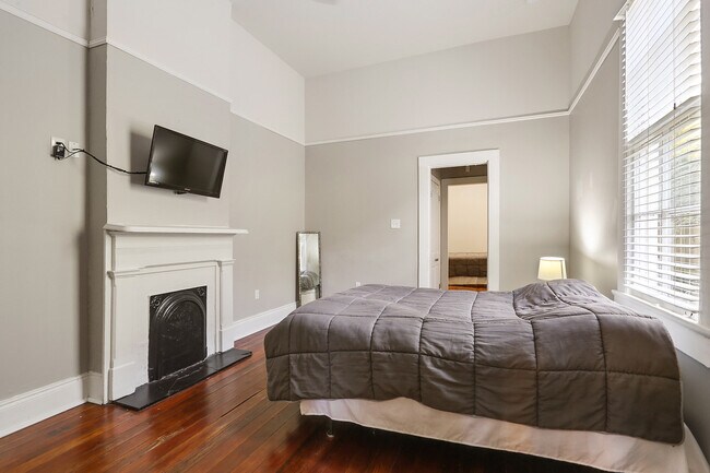 Photo - 1408 Constance St House