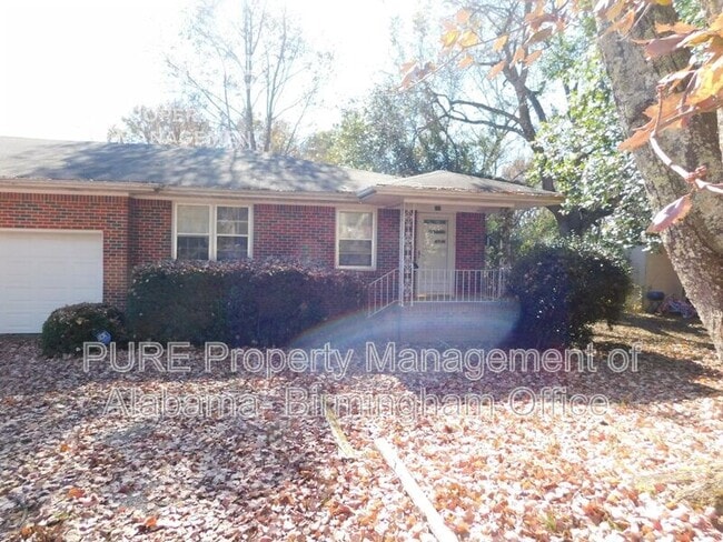 Building Photo - 117 22nd Ave NE