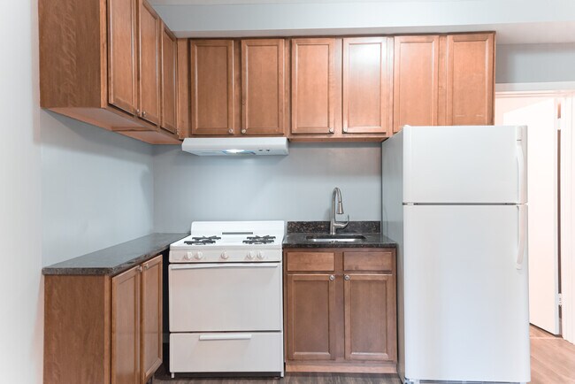 Foto del edificio - 7222 N Damen Ave