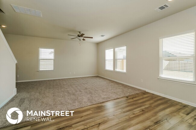 Building Photo - 417 Osier Pass