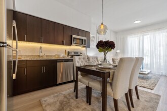 Building Photo - Harbor Grove