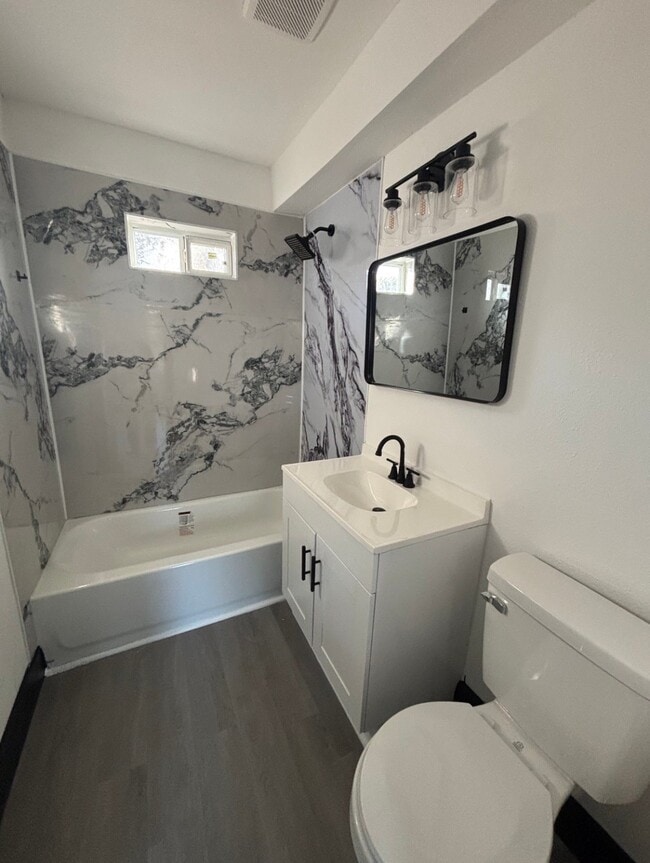 Building Photo - 7213 Moline St