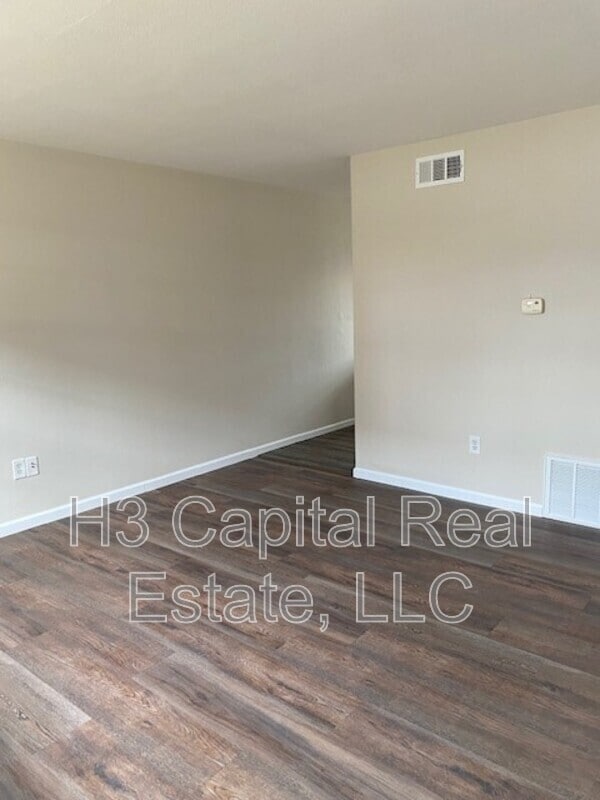 19 S Long St Unit 2, Caseyville, IL 62232 Condo for Rent in