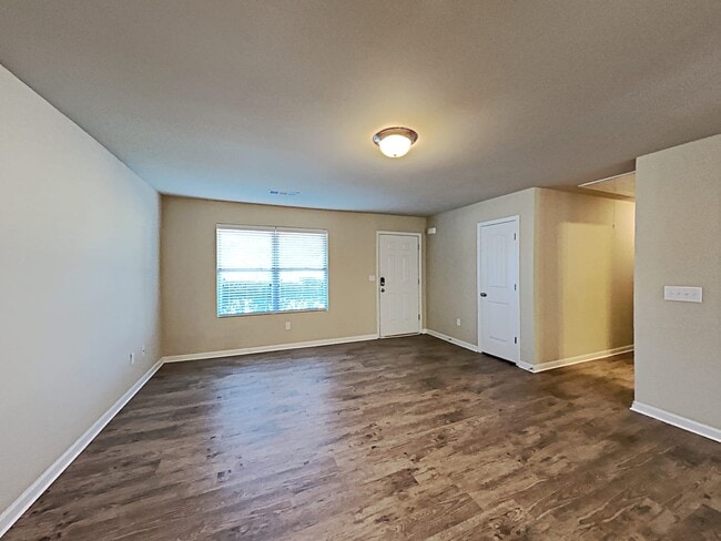 Building Photo - 20 Winged Foot Way