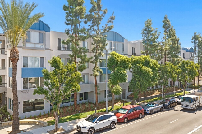 Building Photo - Portofino at NoHo - 55+ Luxury Active Living