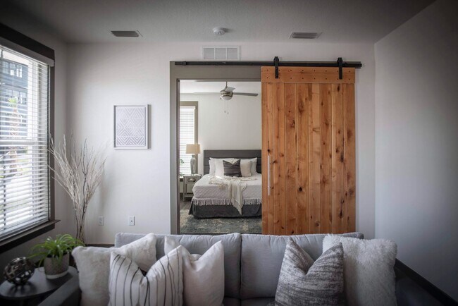 Foto del interior - The Central On Orange Lake Apartments