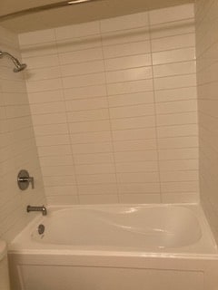 Building Photo - 1653 Oak Bay Ave