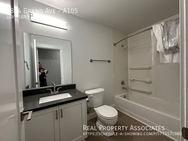 Foto del edificio - 2824 Grand Ave