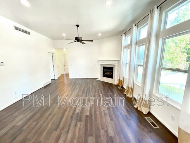 Foto del edificio - 2815 W 1375 N