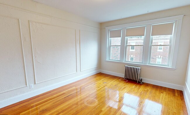 9/1 No Fee! spacious studio w/updated eat in kitchen near B/C/D trains - 9/1 No Fee! spacious studio w/updated eat in kitchen near B/C/D trains Apartment