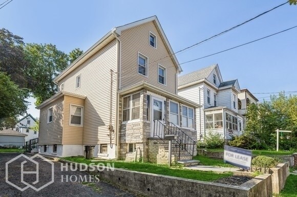 Building Photo - NOW AVAILABLE! - 397 -399 Highland Avenue ...