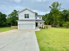 Building Photo - 3034 Cricket Rd