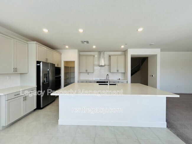 Foto del edificio - 4096 Azul Way