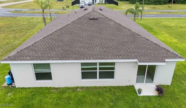 Building Photo - 4138 E Gator Cir