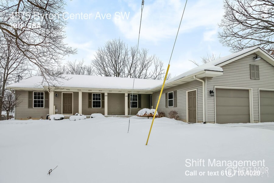 Foto principal - 4575 Byron Center Ave SW