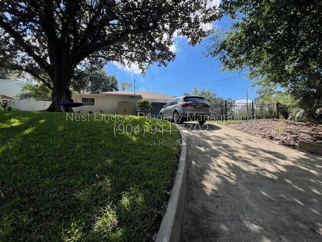Foto del edificio - 2905 Hendricks Ave