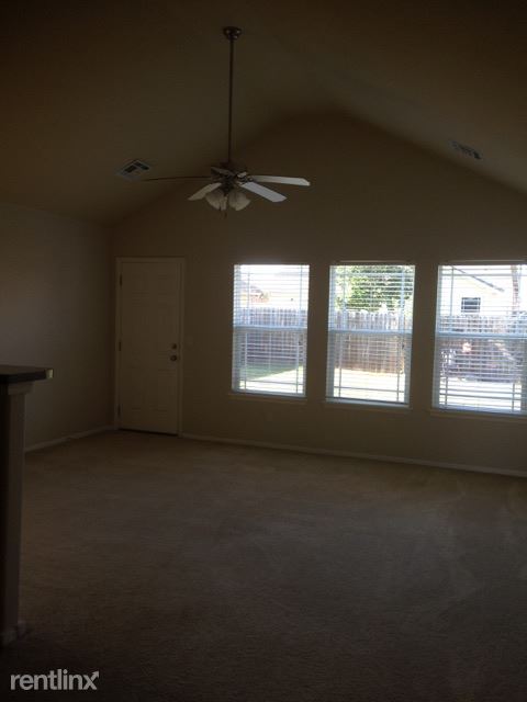 Foto del edificio - 14303 E 112th Pl N