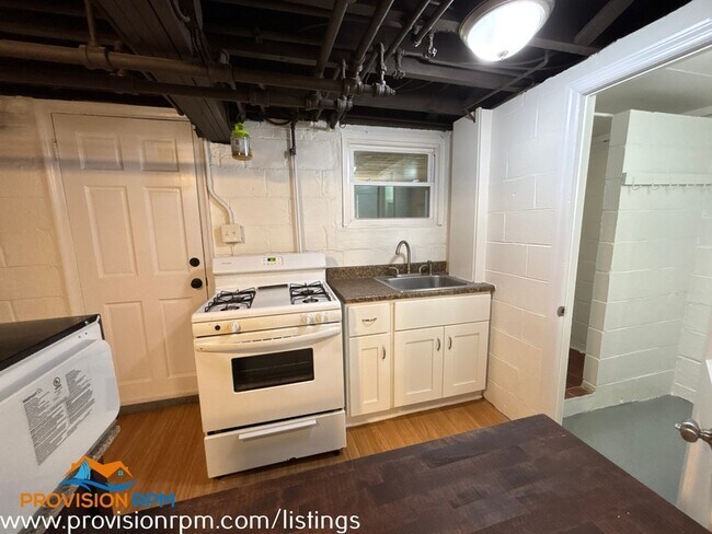 Foto del edificio - 2928 Cornwall Rd