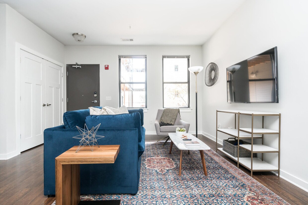 Foto principal - 1016 18th Ave S